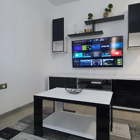 Apartman Bell Marina Prima Linie La Mare Complex Cu Piscina & Năvodari