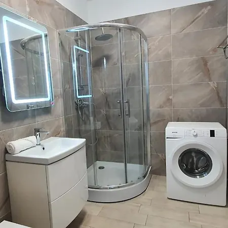 Bell Marina Prima Linie La Mare Complex Cu Piscina & Spa Navodari