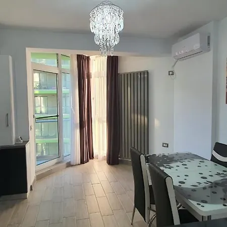 Bell Marina Prima Linie La Mare Complex Cu Piscina &