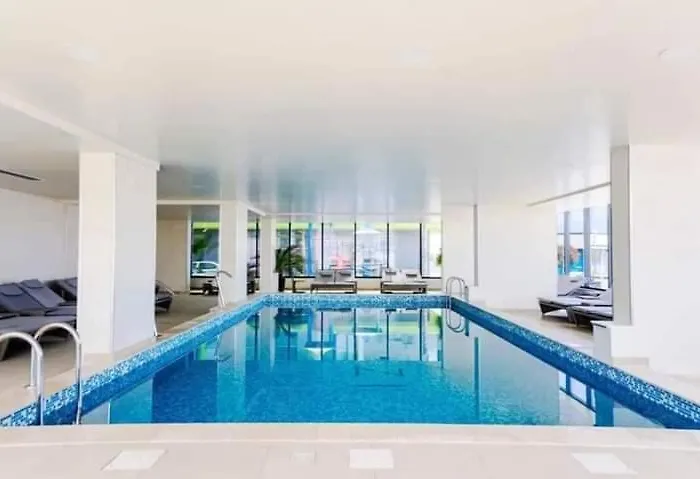 Bell Marina Prima Linie La Mare Complex Cu Piscina &