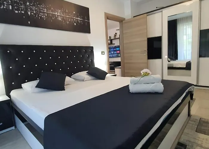 Appartement Bell Marina Prima Linie La Mare Complex Cu Piscina & *